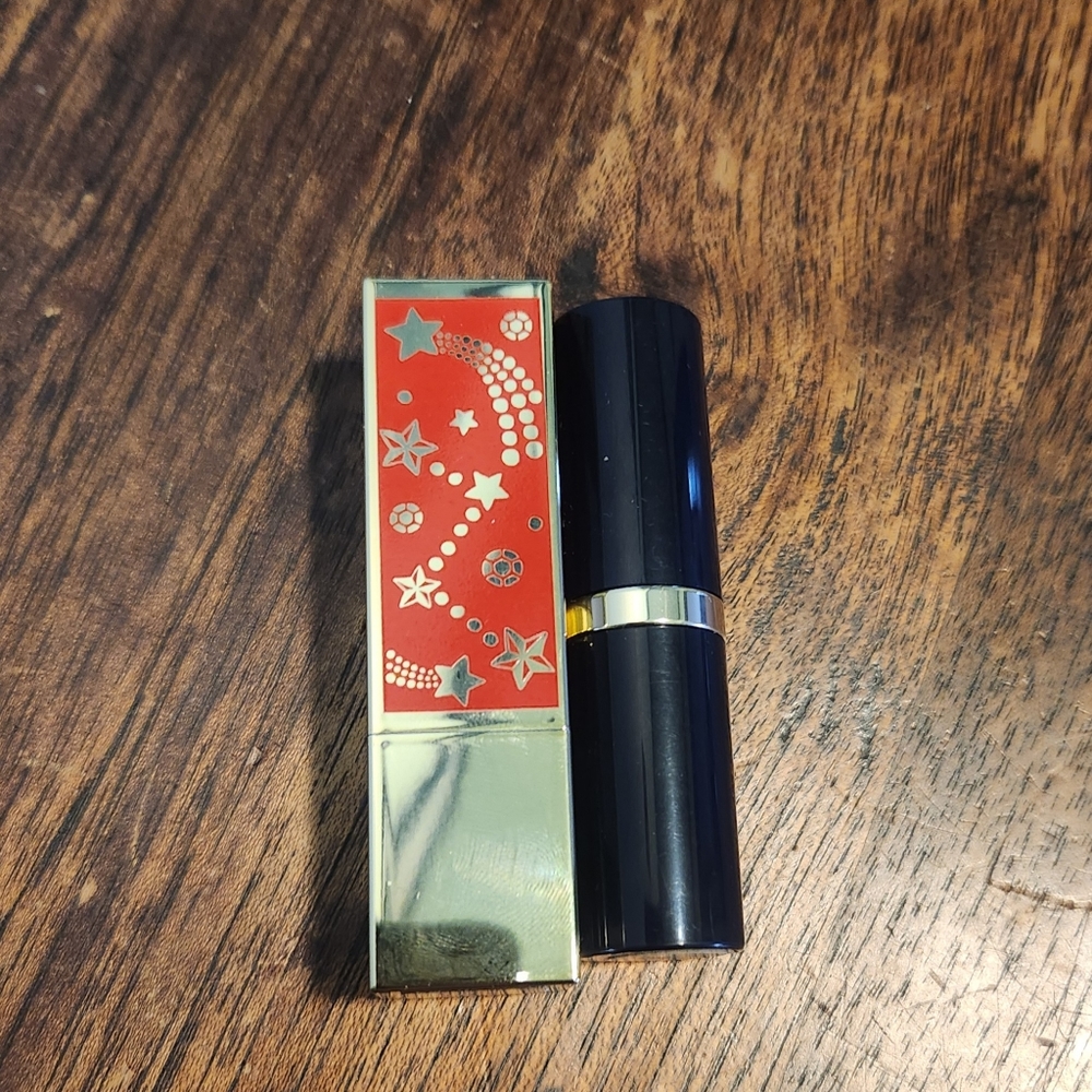 Estee Lauder Lip sticks -New
